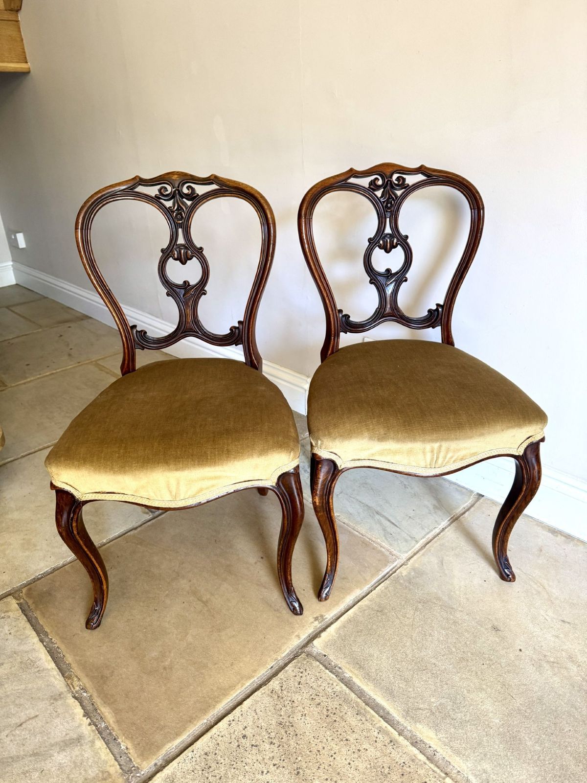 Elegant Quality Set Of Six Antique Carved Walnut Dining Chairs photo vintage