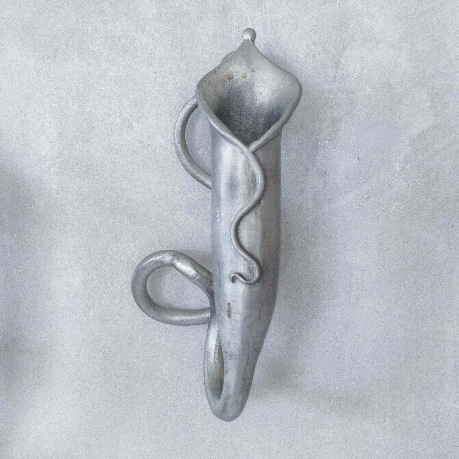 photo vintage Pair Of Vintage Handmade Pewter Candle Holder Wall Sconces