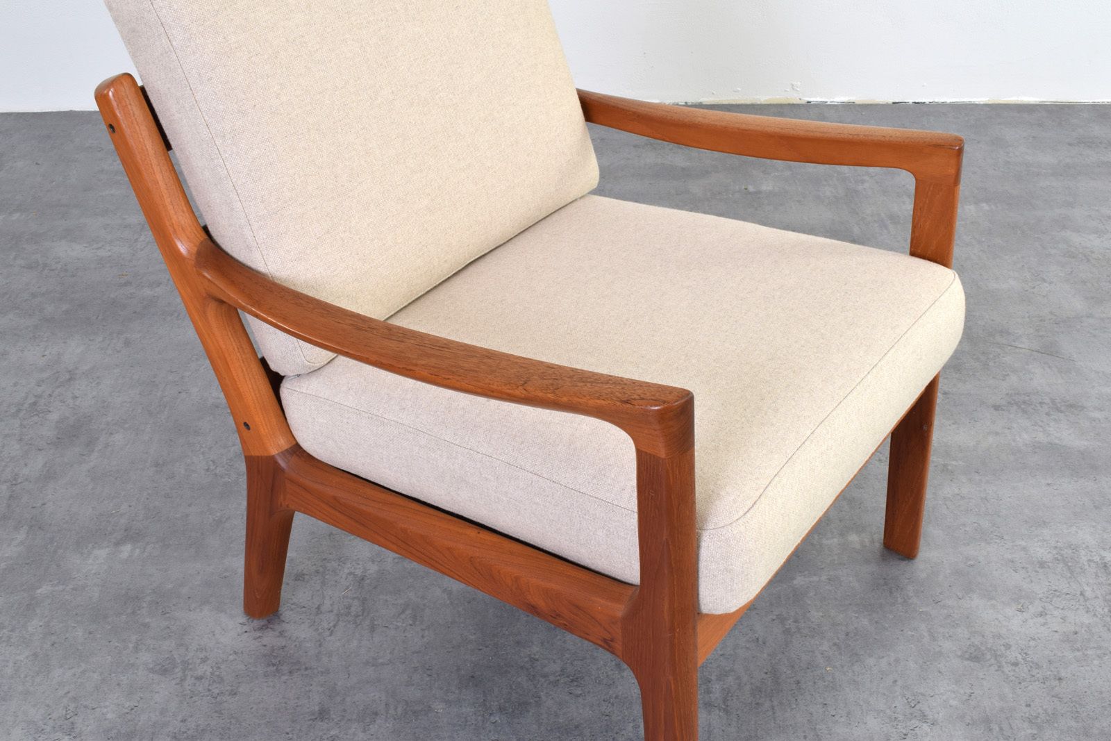 photo furniture Mid Century Danish Teak Senator Lounge Chair By Ole Wanscher For Cado, 1960s.