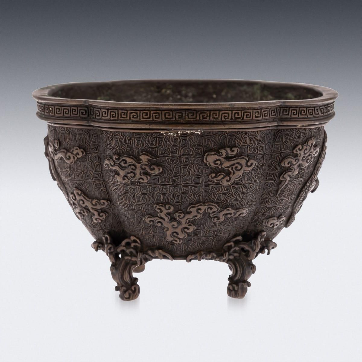 Antique 19thc Japanese Bronze Vessel In The Style Of The 17thc Edo Period photo Home Decor