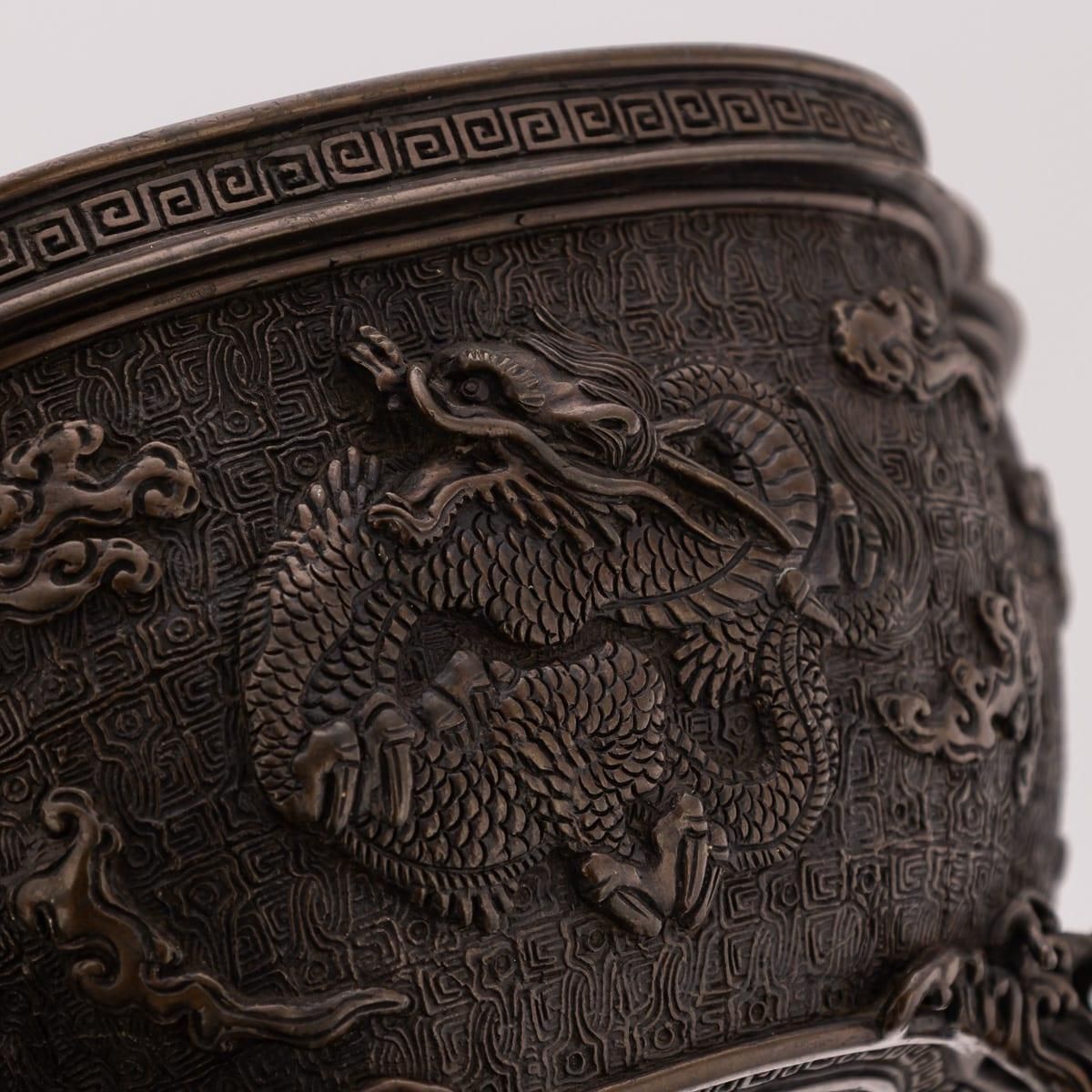 photo buy Antique 19thc Japanese Bronze Vessel In The Style Of The 17thc Edo Period