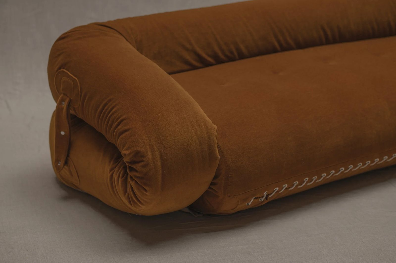 Anfibio Three Seater Sofa By Alessandro Becchi For Giovannetti — 1970s photo buy