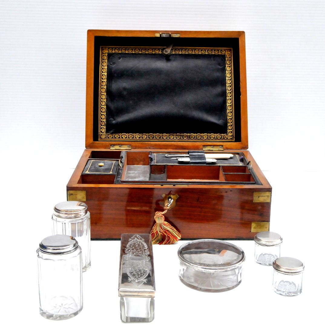 Walnut Ladies Dressing Case photo Furniture