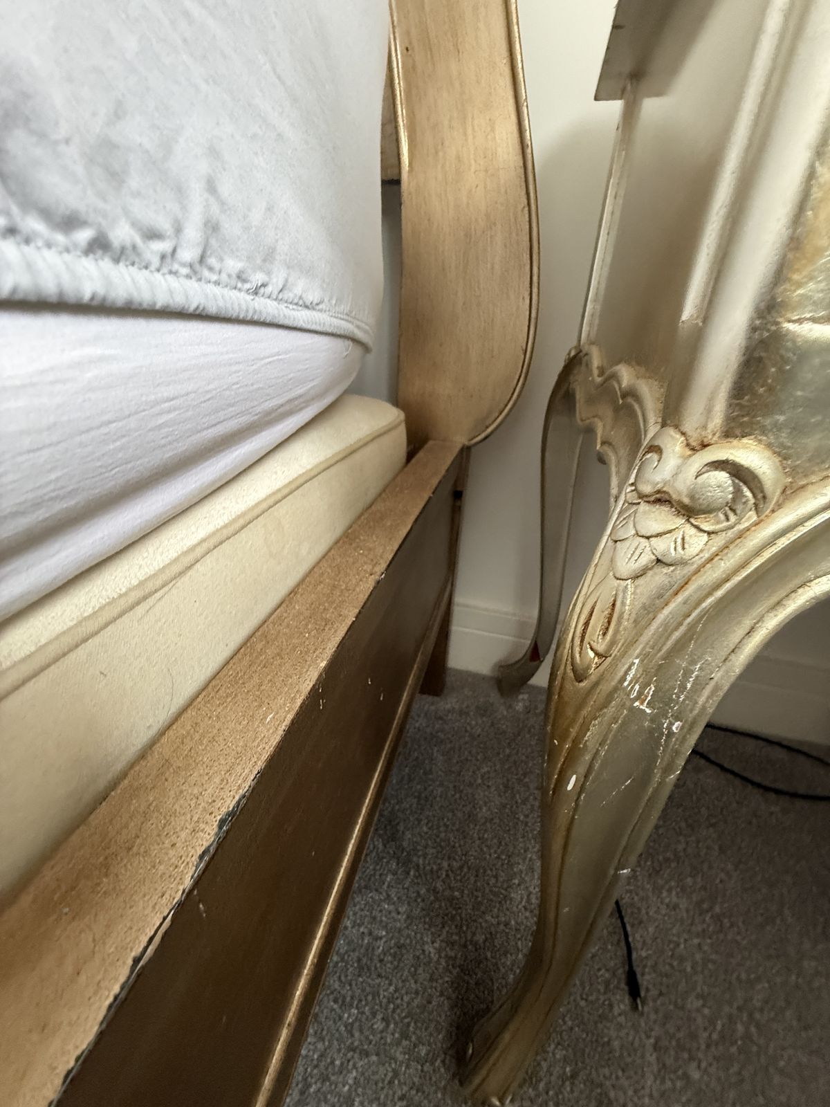 photo vinterior ‘ And So To Be D’versailles Leafed Super King Frame – Hand Carved Solid Wood French Style Bed