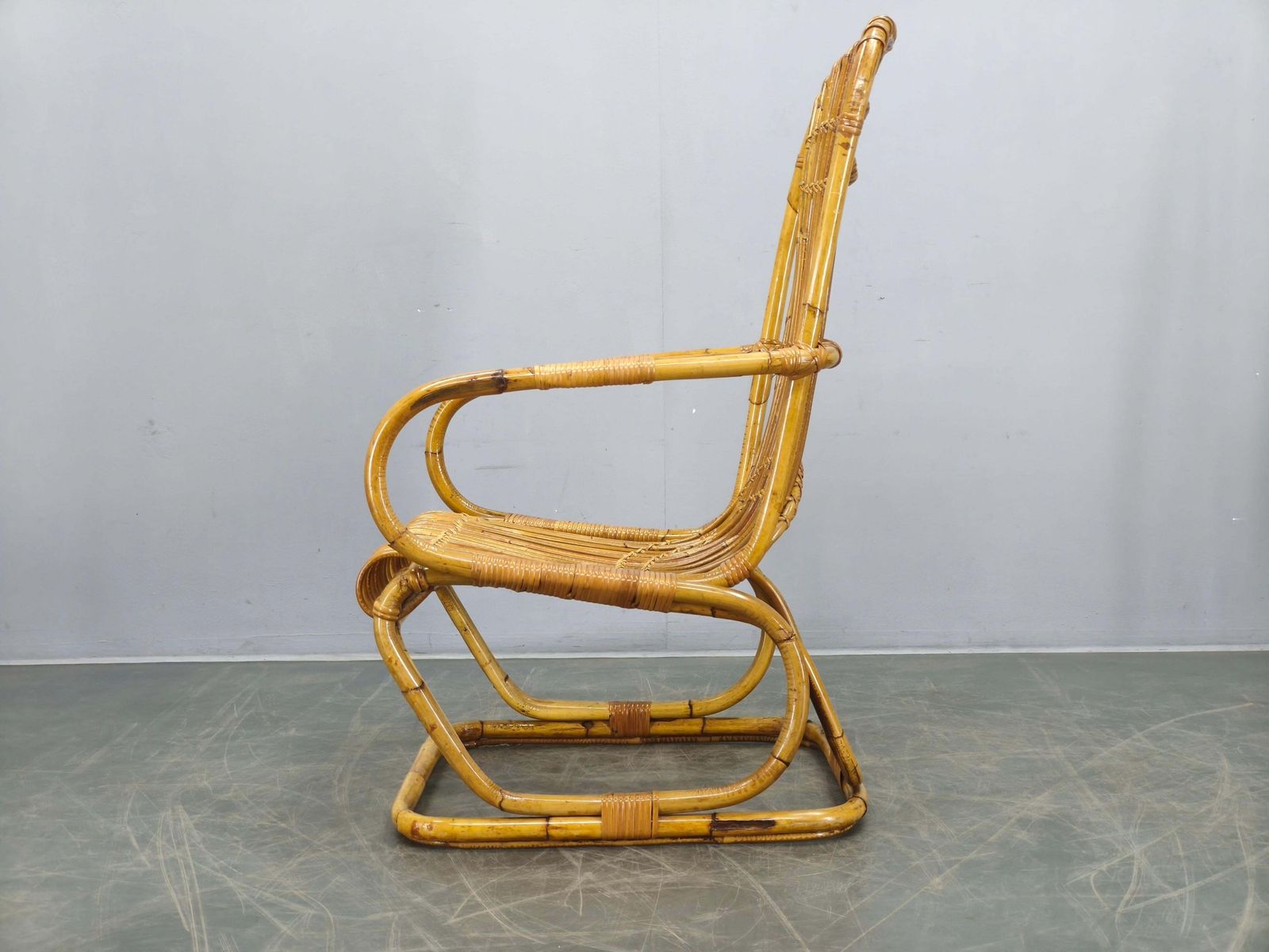 Italiaanse Mid-Century rotan lounge fauteuil, jaren 1960 photo vinterior