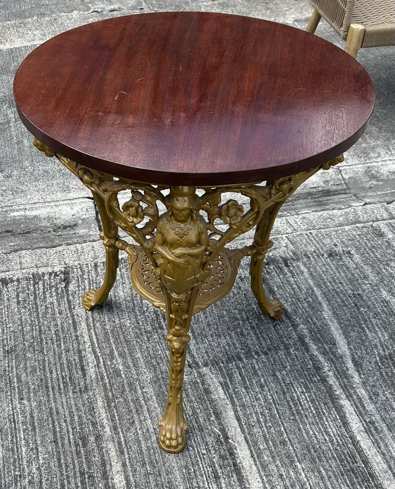 Antique Detailed Cast Iron Britannia Base Pub Tavern Table Original Gold Paint photo 125.0