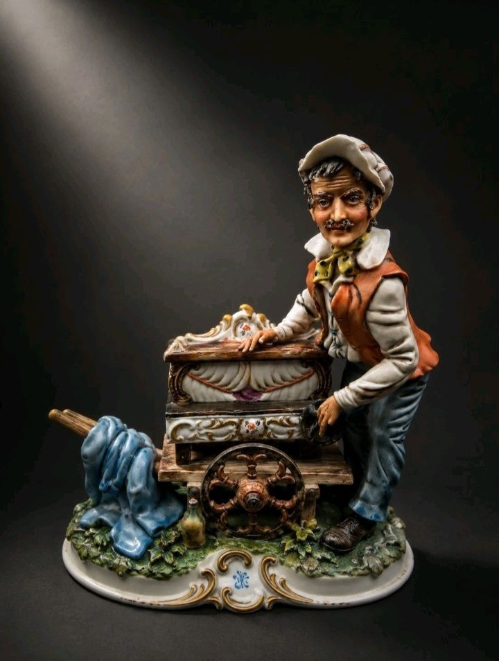 Rare Original Capodimonte Porcelain Figurine Cart Vendor