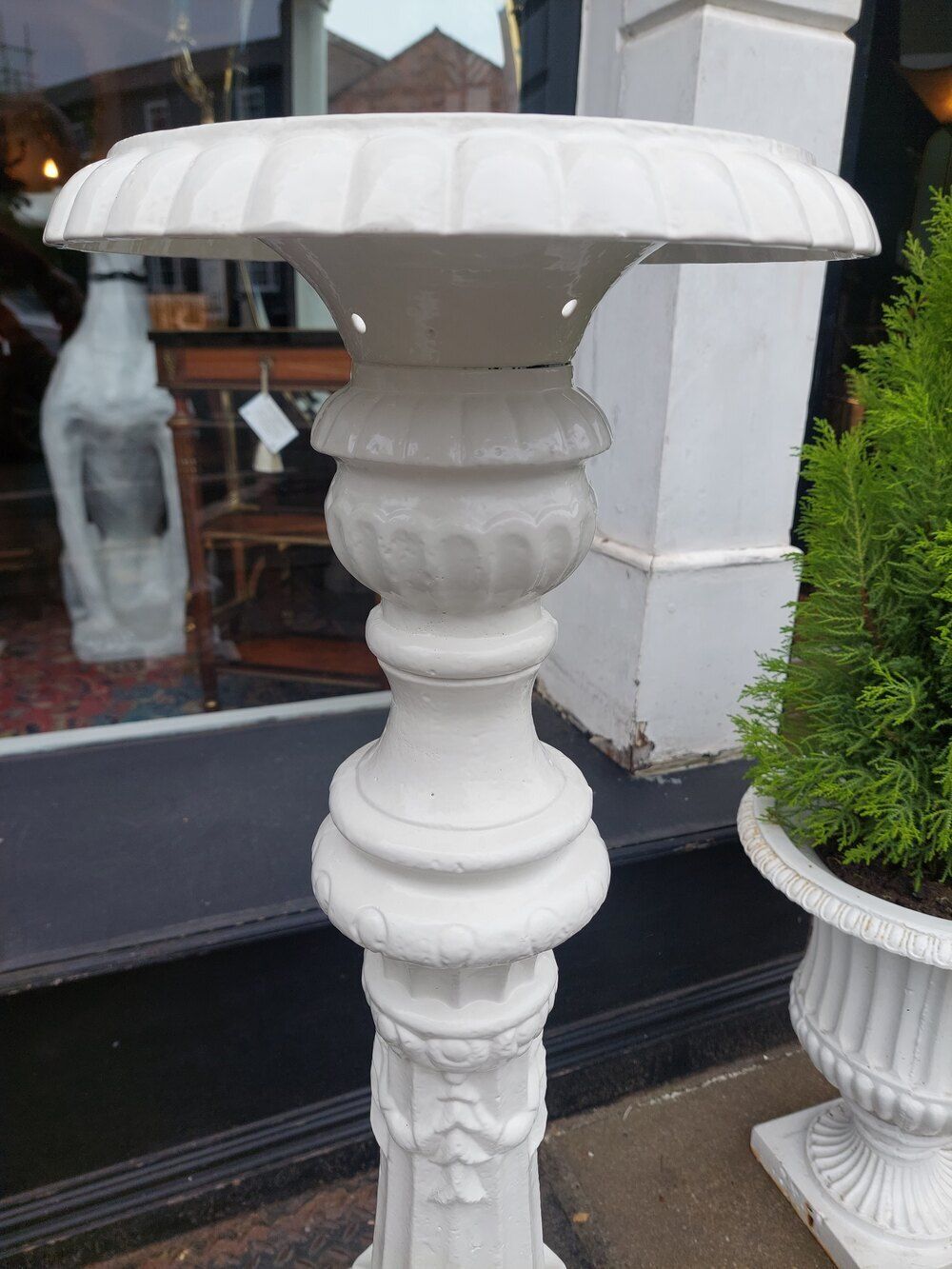 Pair Of Late 19thc Cast Iron Garden Column Planter photo vinterior