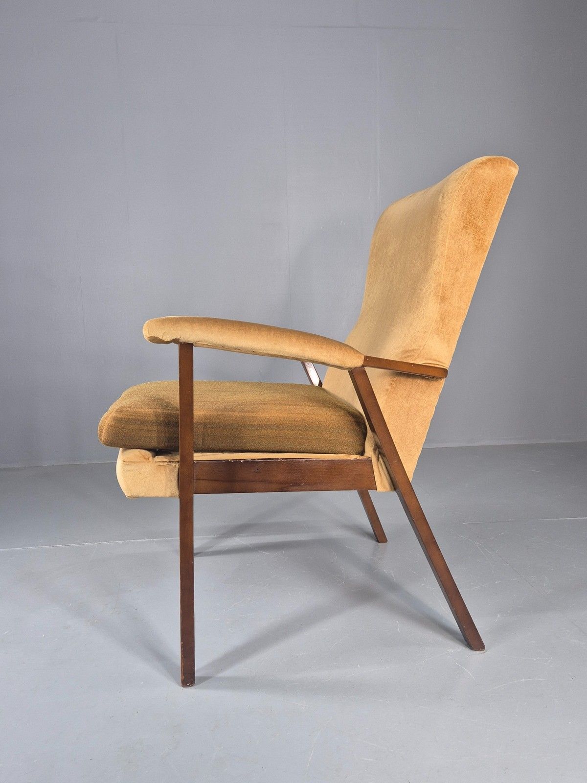 Vintage 1960s Lounge Chair Hardwood Frame With High Back Retro Mcm Eb11827 photo furniture