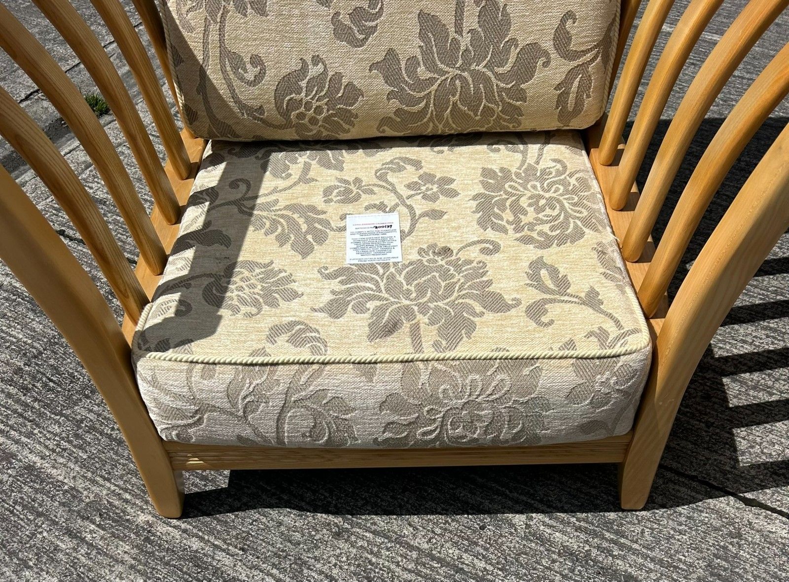 photo vintage Ercol Blonde Light Ash Palma Pair Of Armchairs Lounge Chairs Pavina Beige Fabric