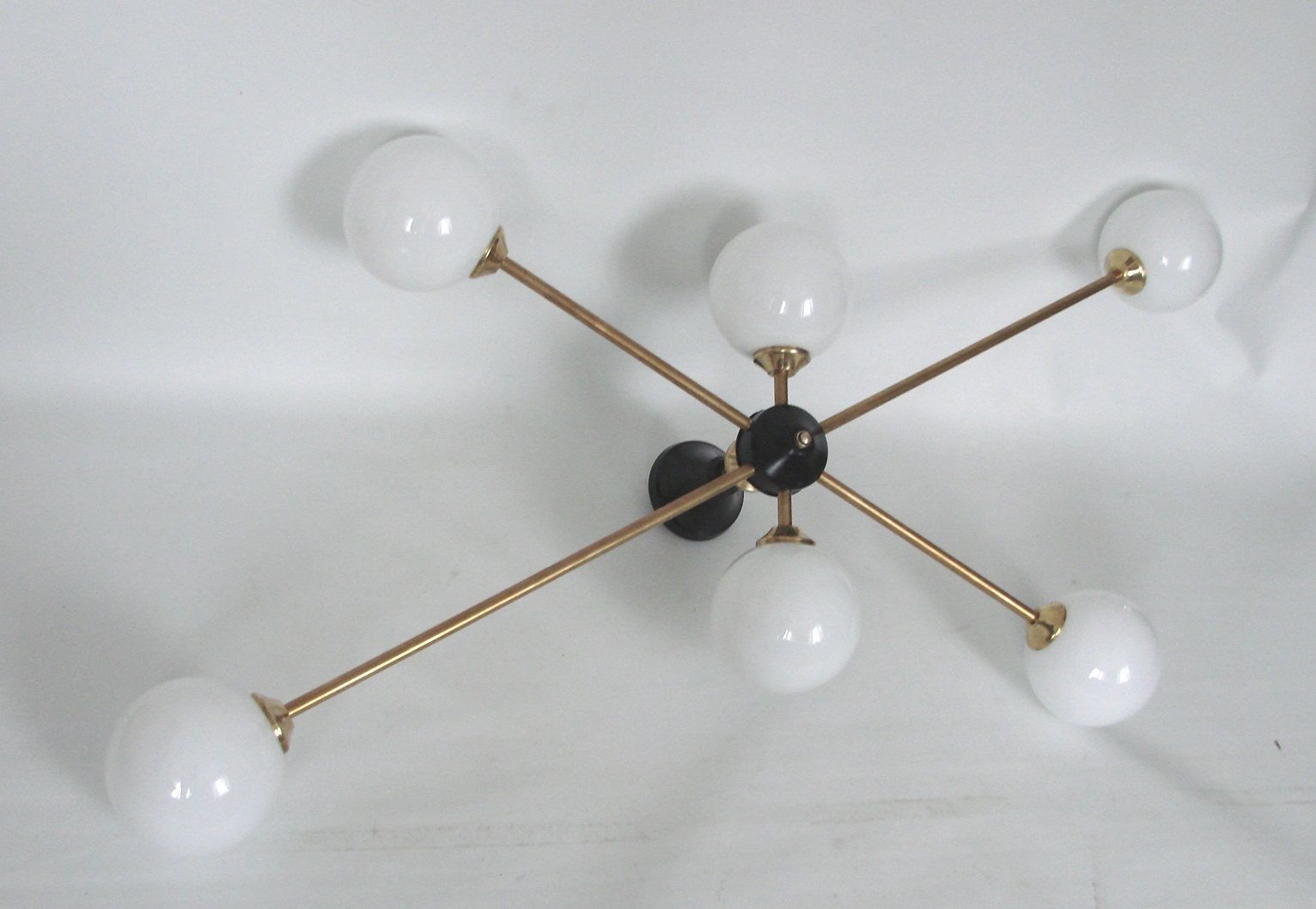 Stilnovo Vintage 1960s Chandelier, Brass And Glass, 6xe14 photo Lighting