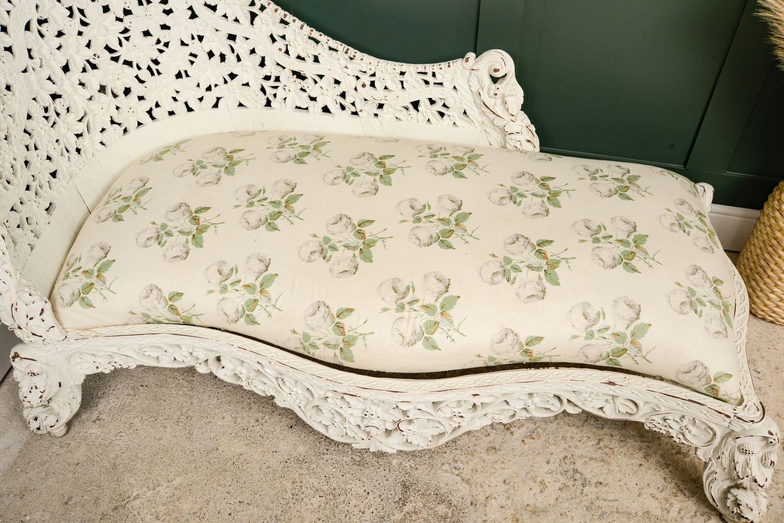 Victorian Carved Wood Chaise Longue Daybed   Anglo Indian   White photo vintage