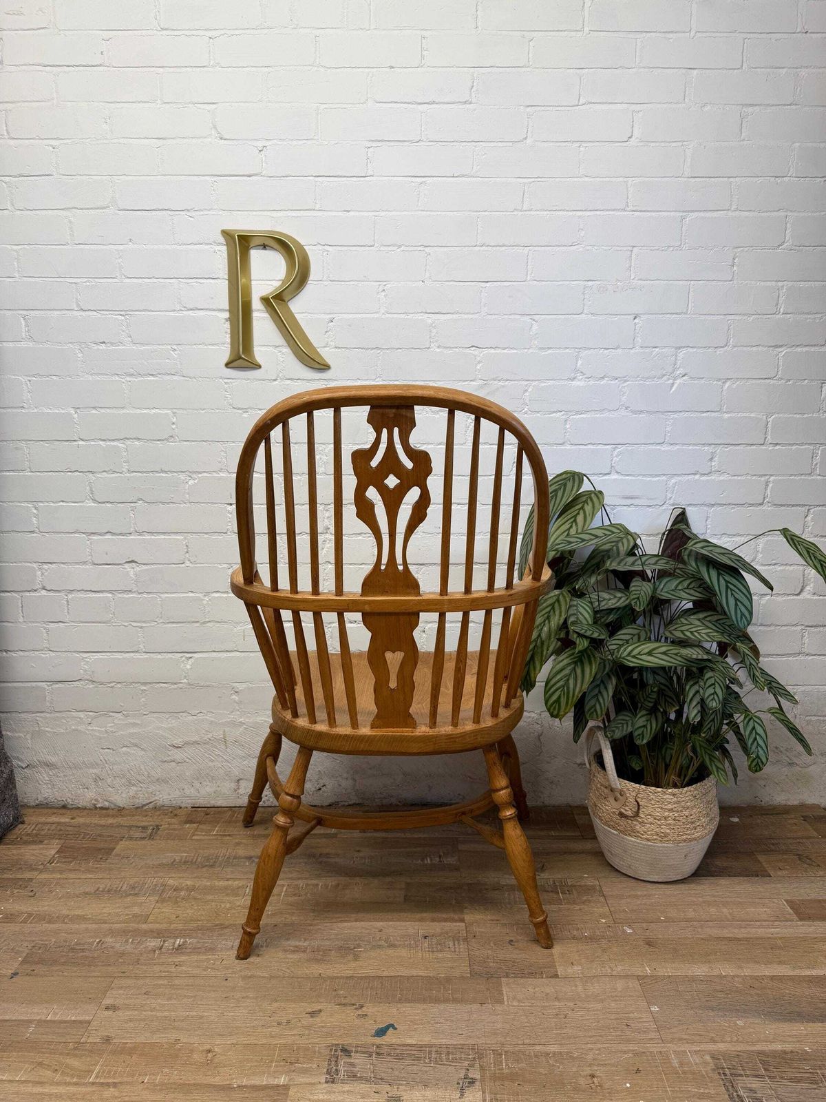 Antique English Windsor Armchair In Elm & Ash photo 375.0