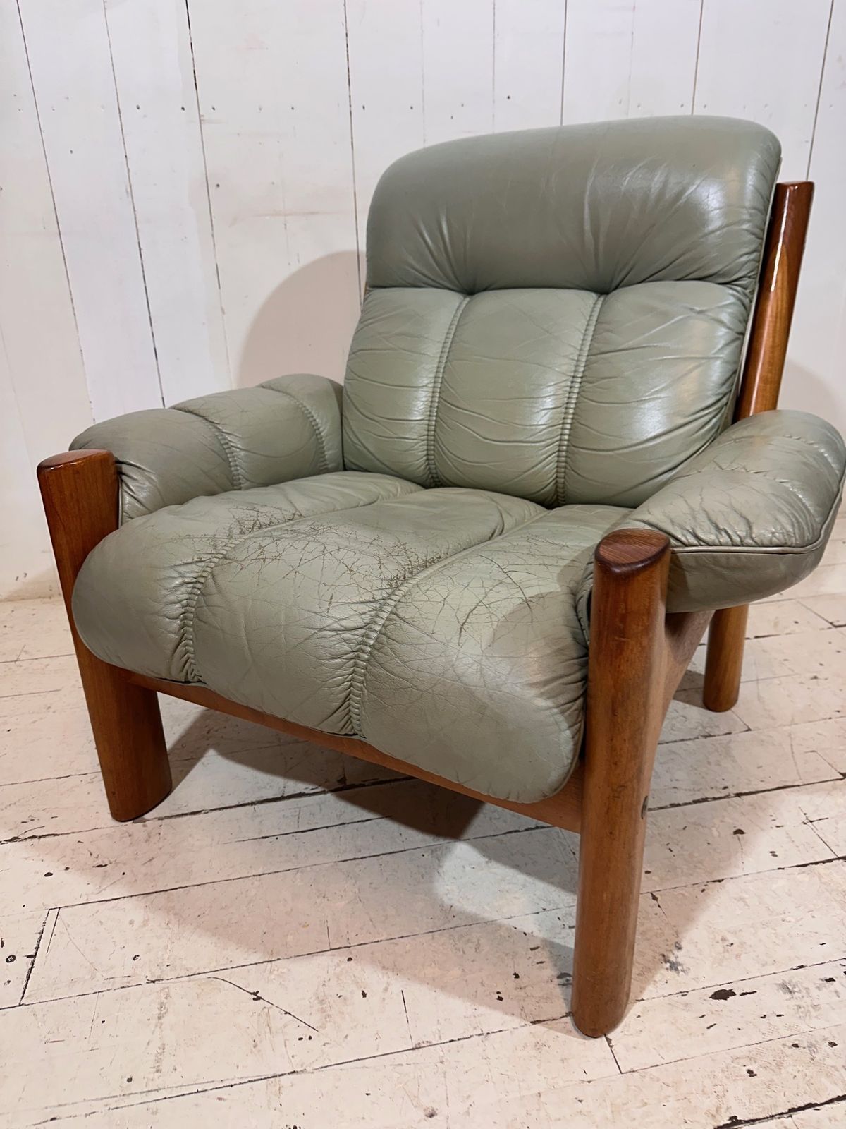 Swedish Mid Century Armchair In Distressed Leather By Ekornes photo vintage