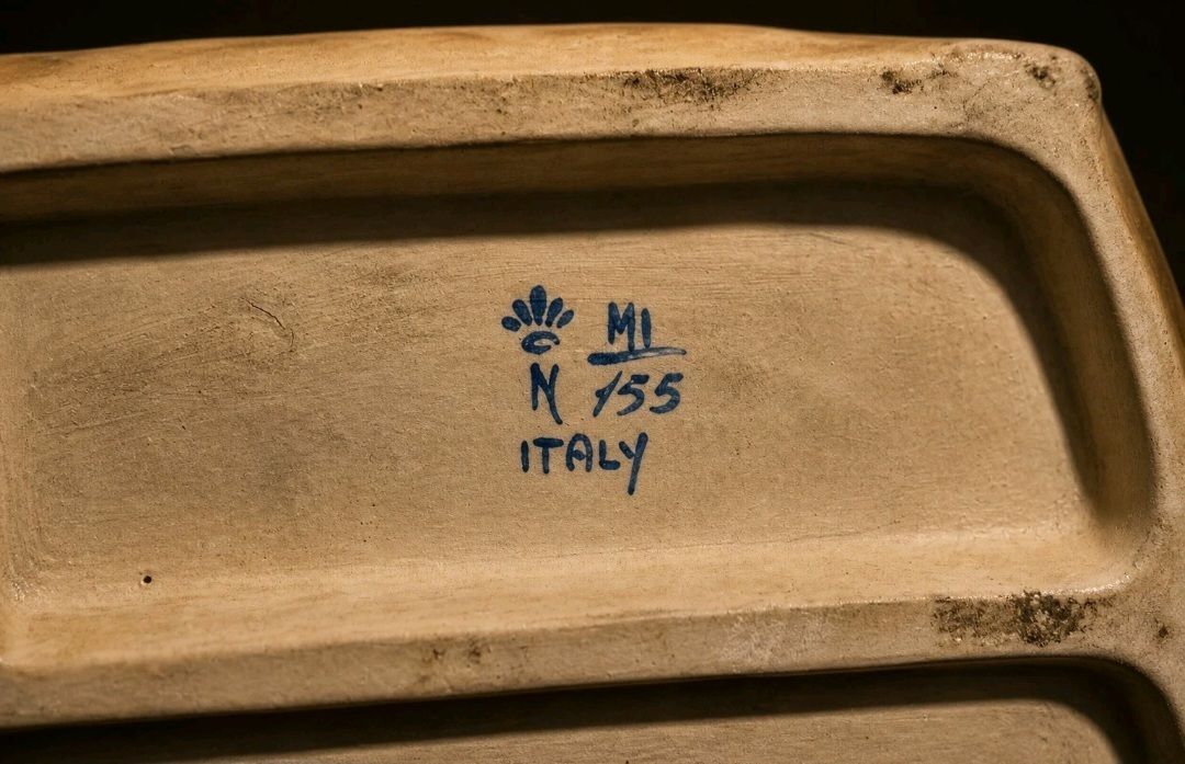 Rare Capodimonte Italian Figurine Coin Collector Dog photo vintage