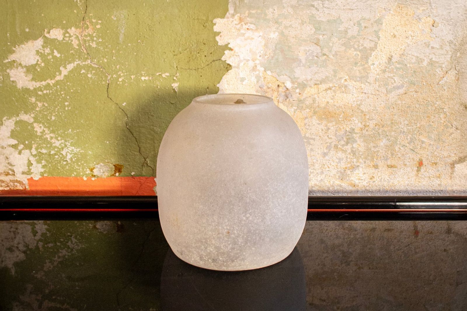 White Scavo Glass Vase From Seguso, Murano, 1960s