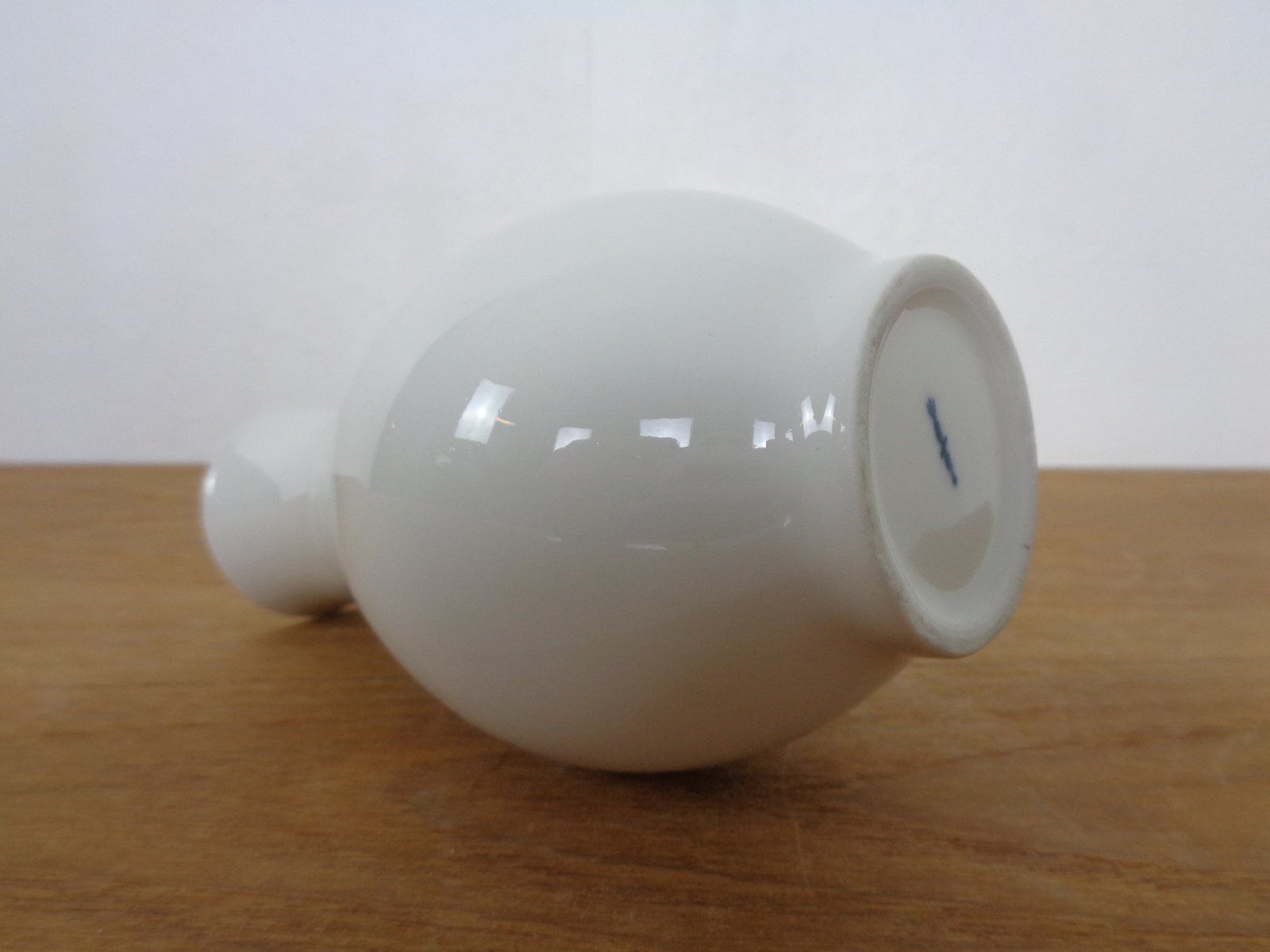 photo furniture Salier Porcelain Vase By Siegmund Schütz For Kpm Berlin, Germany, 1951