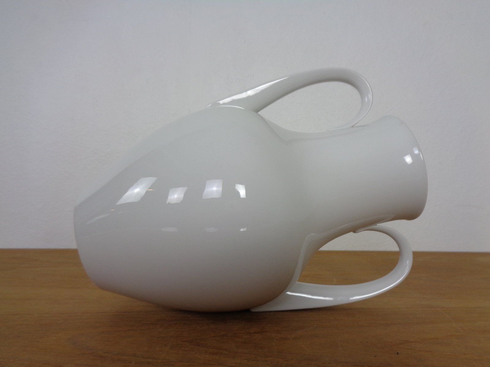 photo furniture Porcelain Salier Vase By Siegmund Schütz For Kpm Berlin, Germany, 1951
