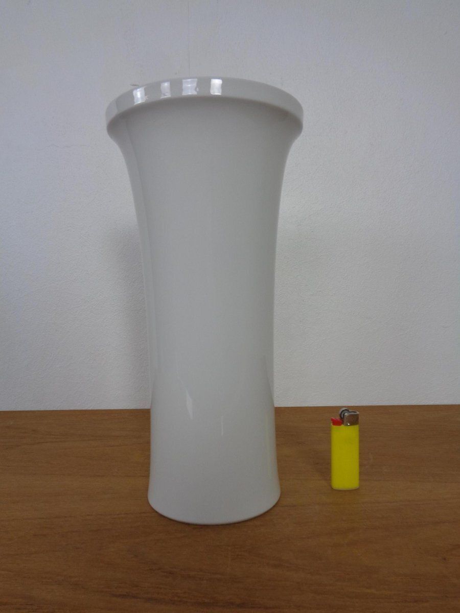 Salier Porcelain Vase By Siegmund Schütz For Kpm Berlin, Germany, 1951 photo furniture