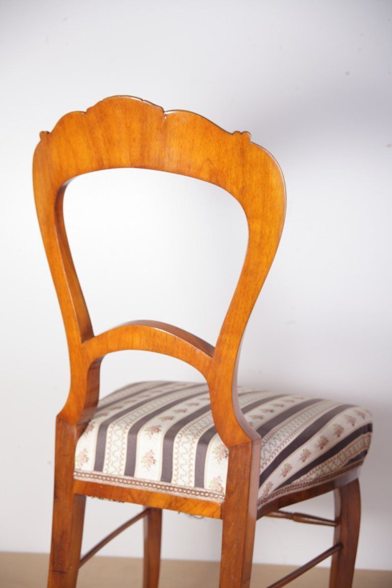 480.0 Late Biedermeier Chairs In Walnut, 1880s, Set Of 2 photo
