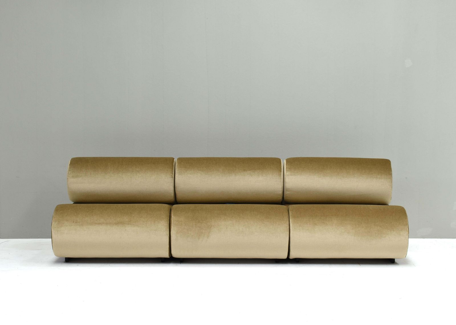 Klaus Uredat ‘Corbi’ Sofa For Cor In New Mohair Upholstery, Germany – 1969 photo for sale