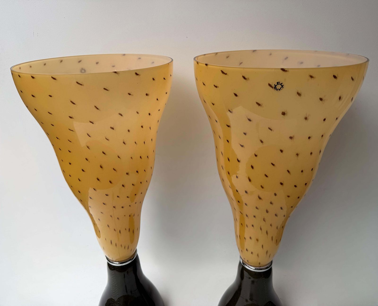 4527.0 Pair Of Speckled Murano Glass Flame Lamps By Leucos. Italy, 1990s photo