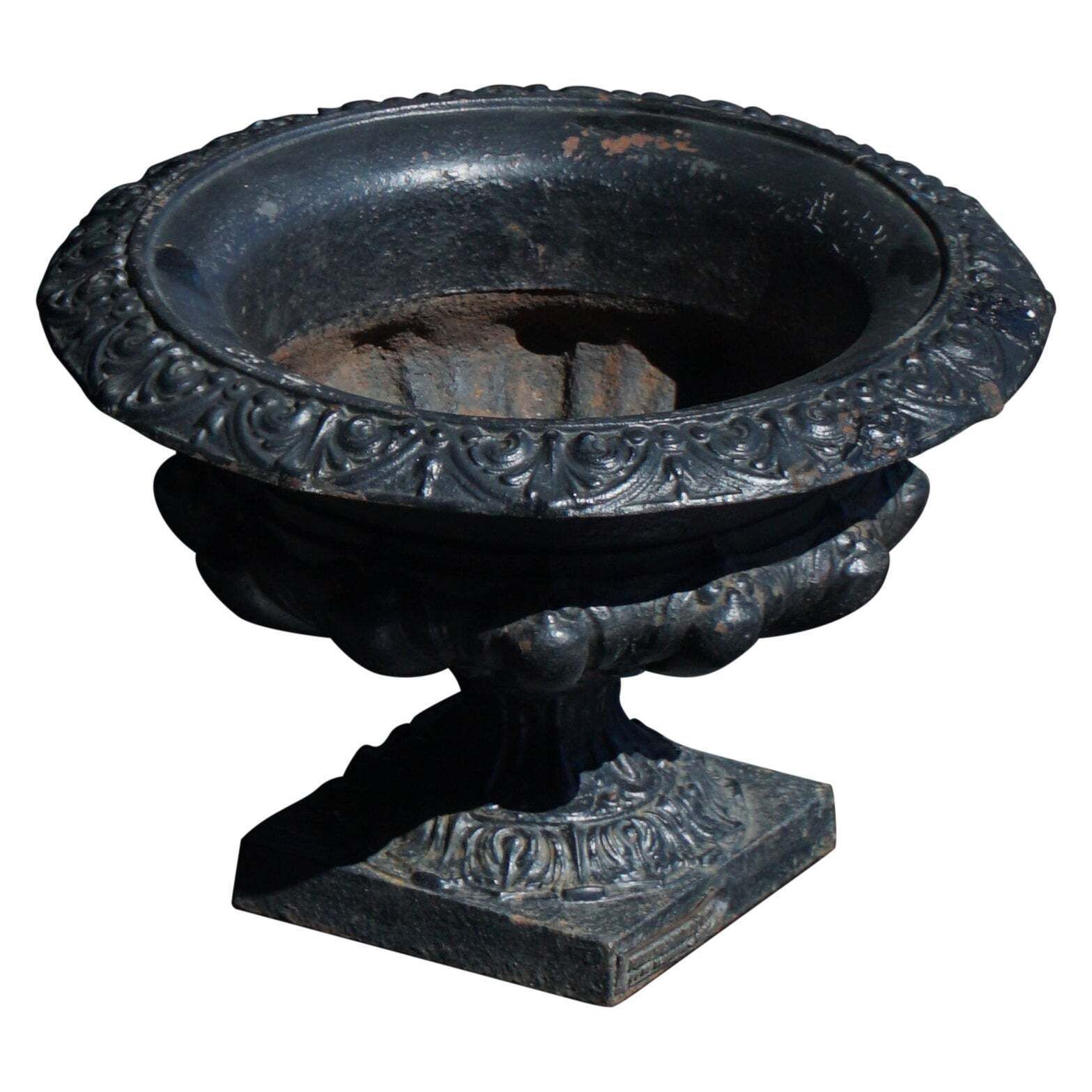 Antique French Cast Iron Garden Urn With Decorative Rim, Early 20th Century