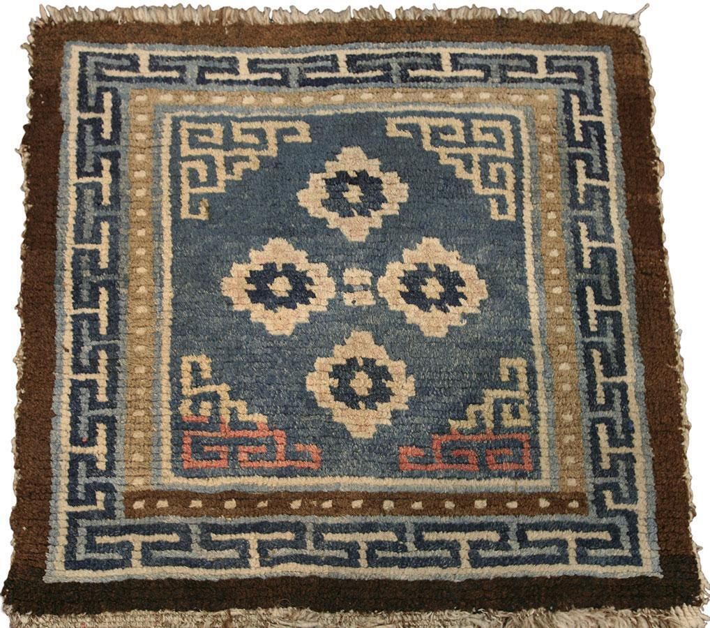 Tibetan Rug, Wool Hand Knotted , Blue Field With Rosettes photo Textiles