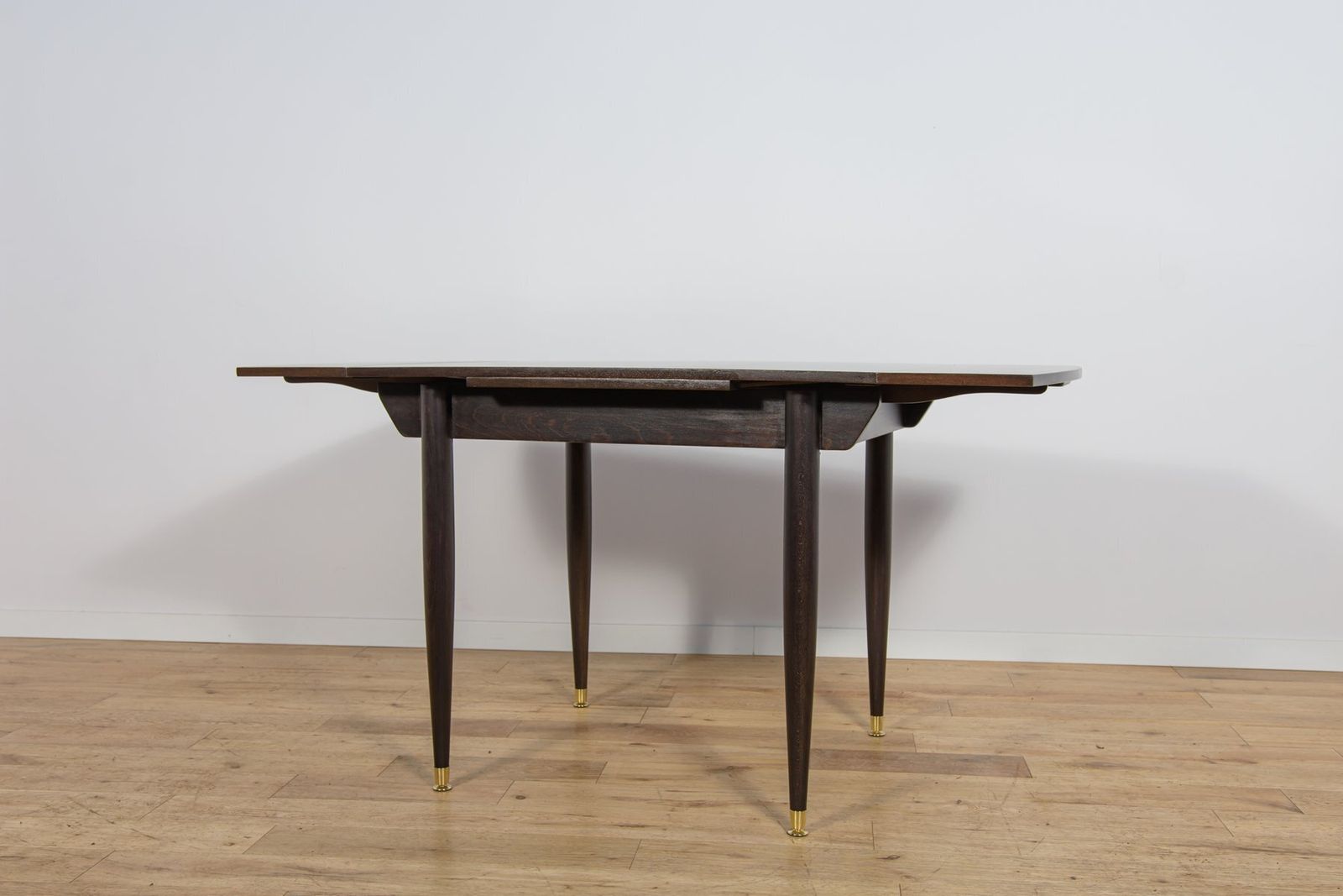 photo vinterior Mid Century Extendable Teak Dining Table, United Knigdom, 1960s