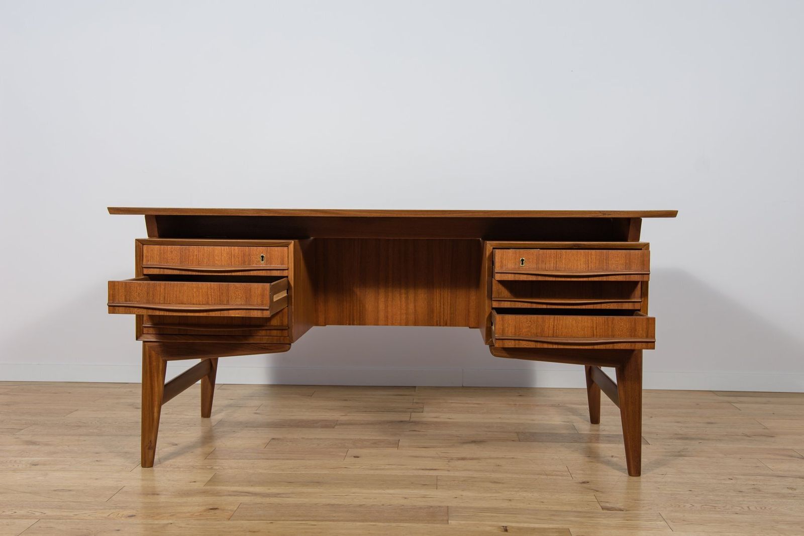 Furniture Mid Century Freestanding Teak Desk, 1960s photo
