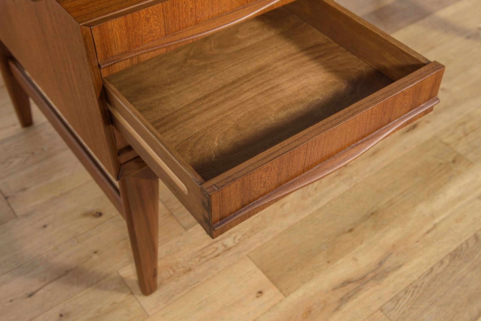photo vintage Mid Century Freestanding Teak Desk, 1960s
