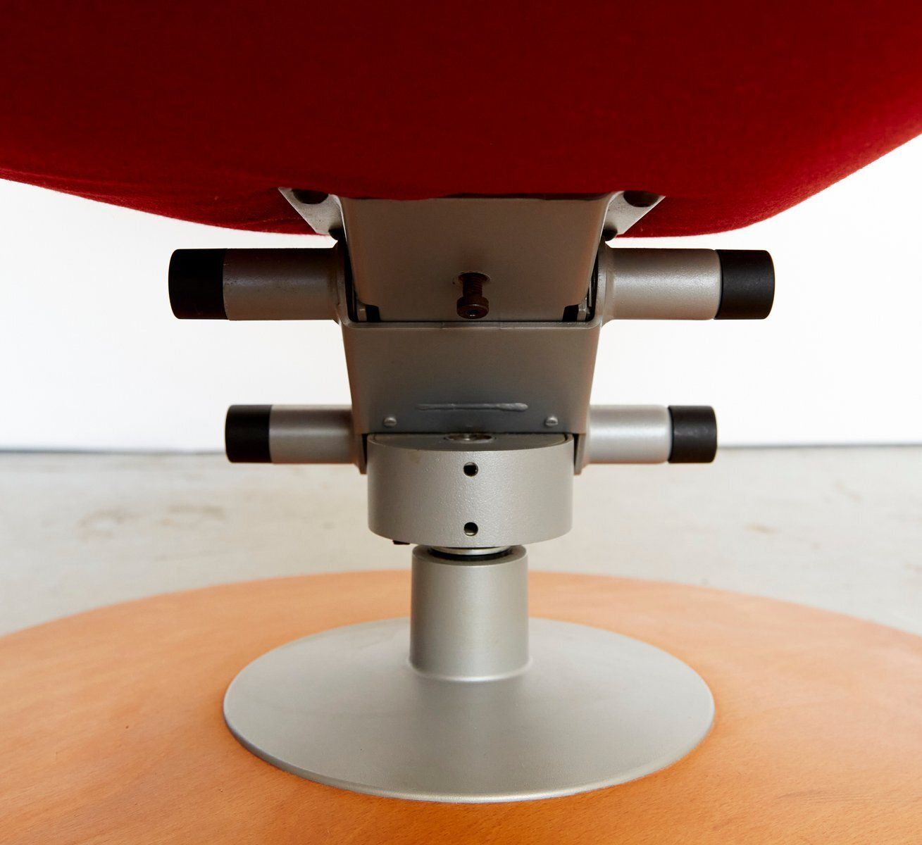 1436.0 Set Of Peel Lounge Chair & Ottoman By Olav Eldøy Asu For Stokke, 2000s photo