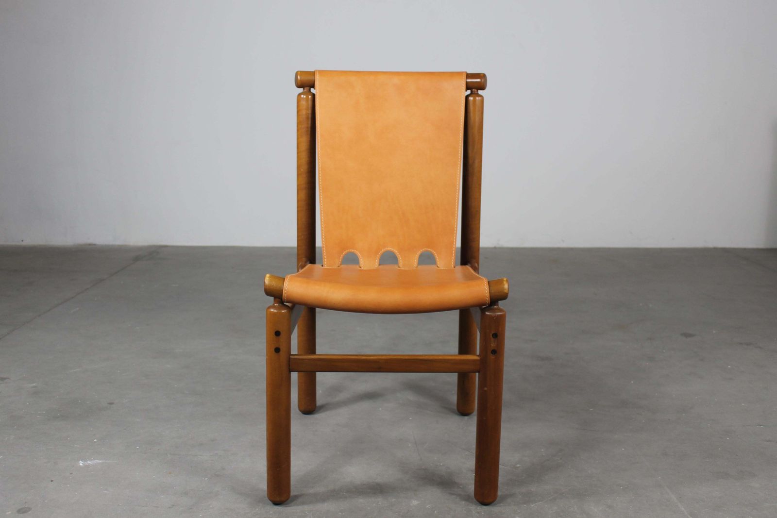 Ilmari Tapiovaara Set Of Eight Dining Chairs By Permanente Mobili Cantù 1950s photo for sale