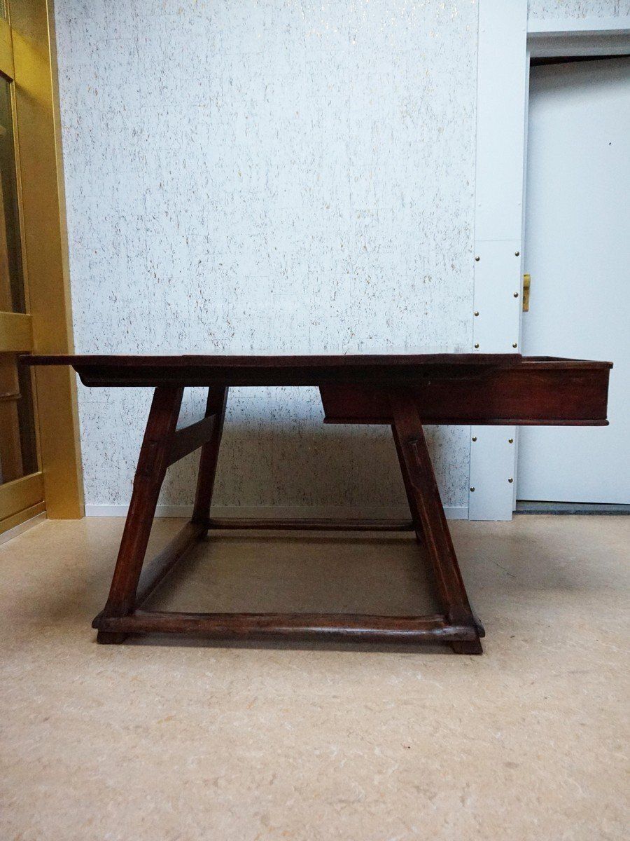 photo vinterior Antique Rustic European Bankers Table, 1800s