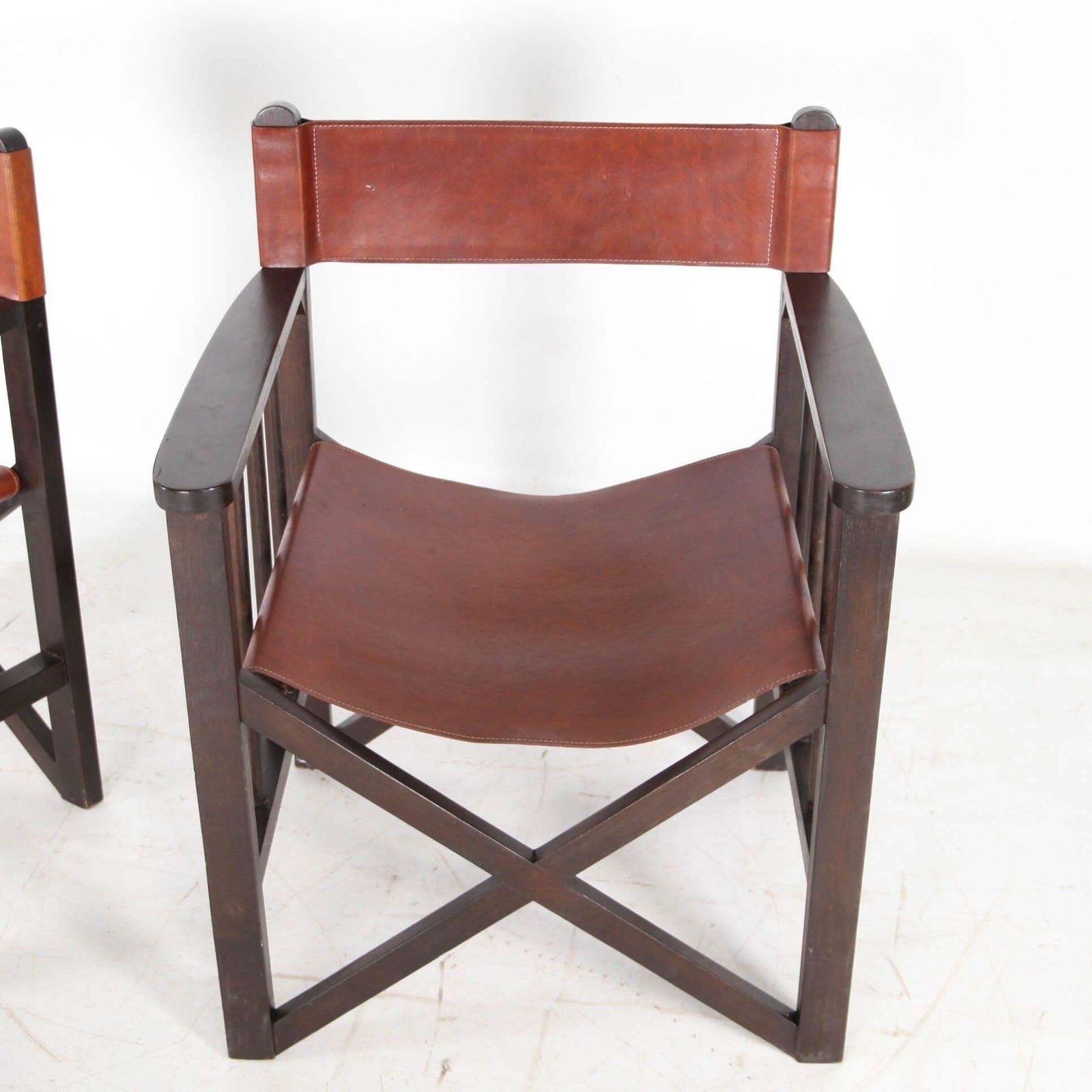 photo vinterior Pair Of Leather And Wood Armchairs