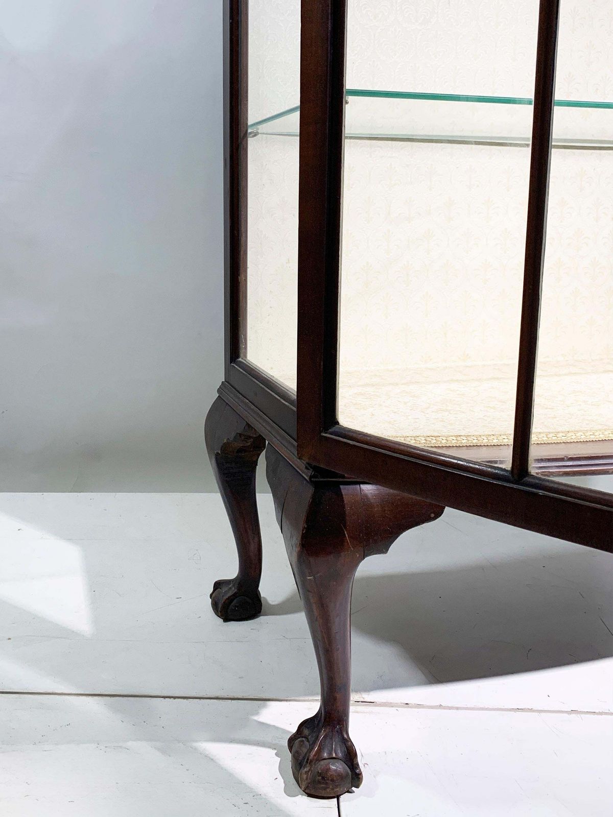 2786.0 Edwardian Chippendale Bow Front Display Cabinet With Ball & Claw Feet, Circa1910 photo