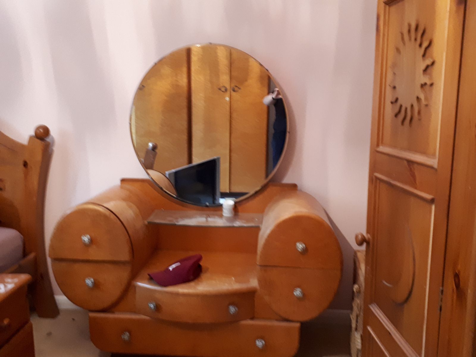 Art Deco Bedroom Furniture photo furniture