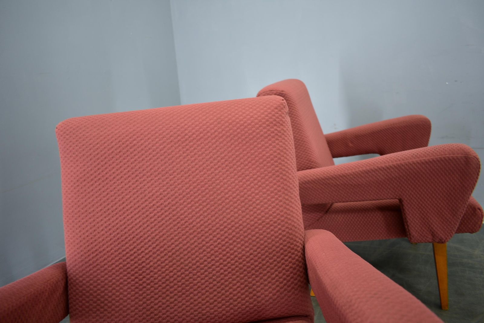 Paire de fauteuils vintage, Tchécoslovaquie, années 1960 photo furniture