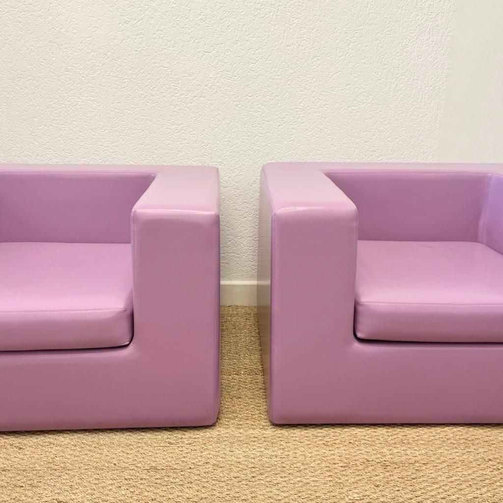 1/3 "Throw Away" Lilac Vinyl Armchair By Willie Landels, Zanotta Italy Ca. 1960s photo furniture