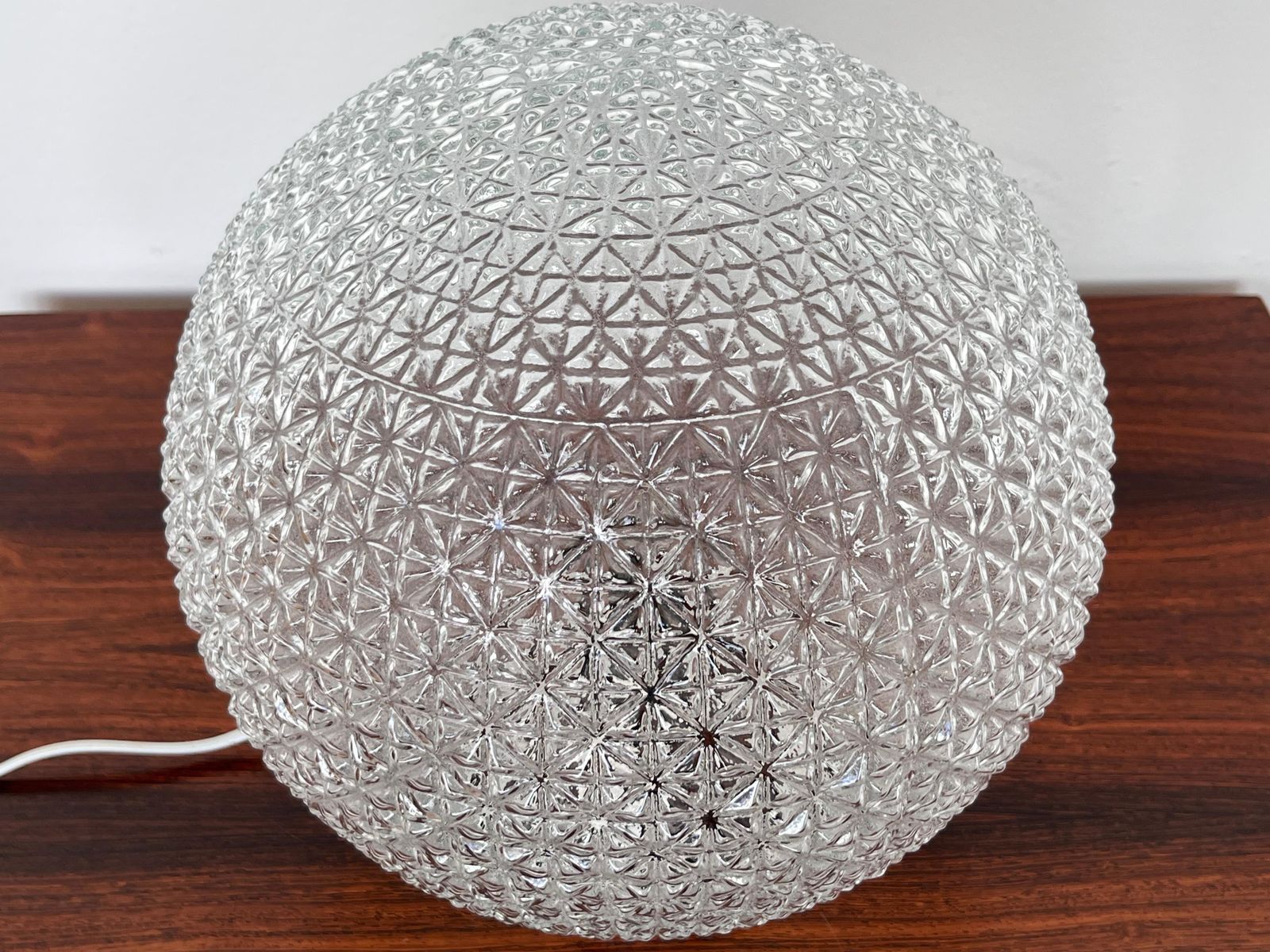 Grande lampe de table en verre Mid Century, années 1980, Tchécoslovaquie photo Luminaires