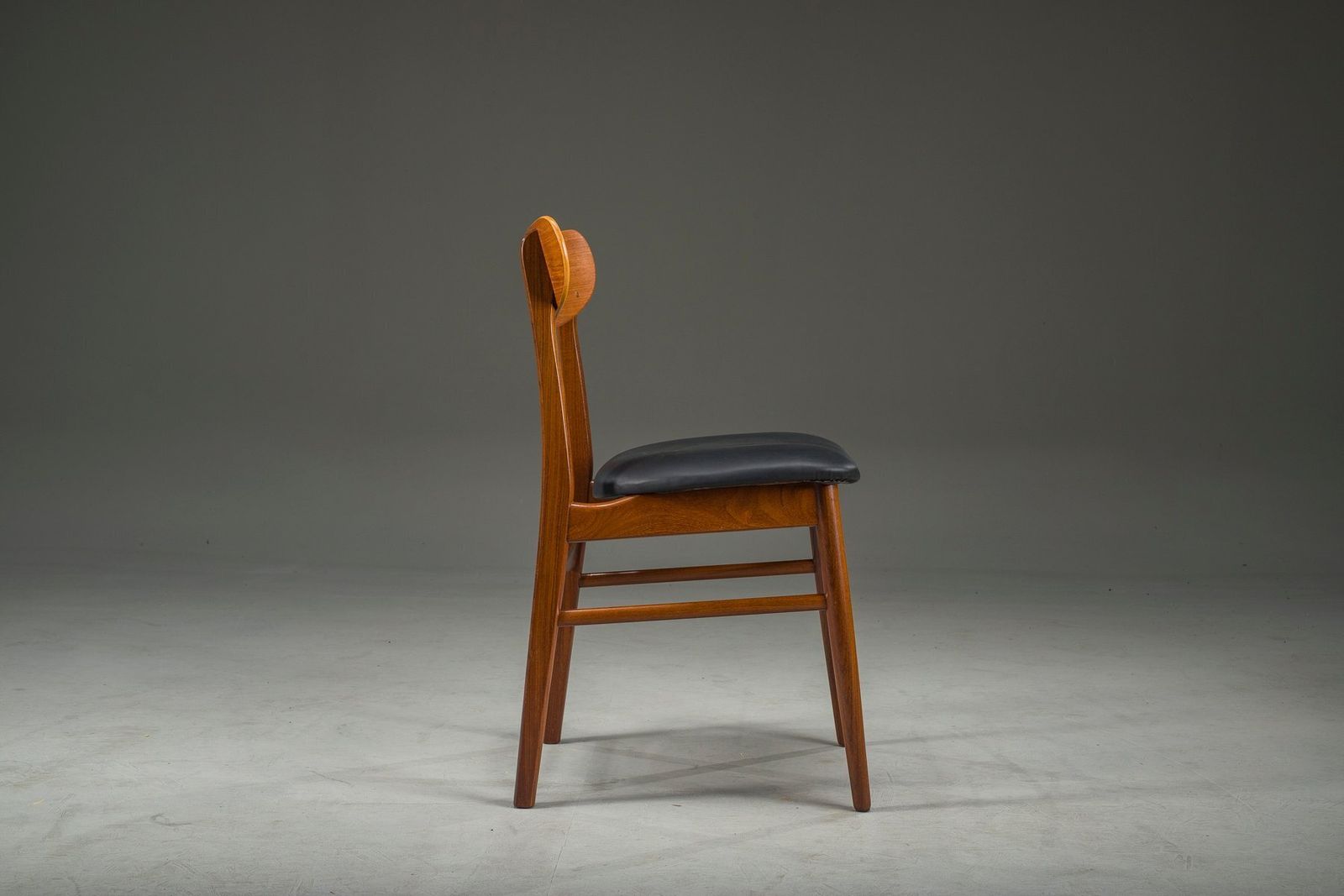 Mid Century Danish Dining Chair With Leather Upholstery From Farstrup, 1960s photo buy