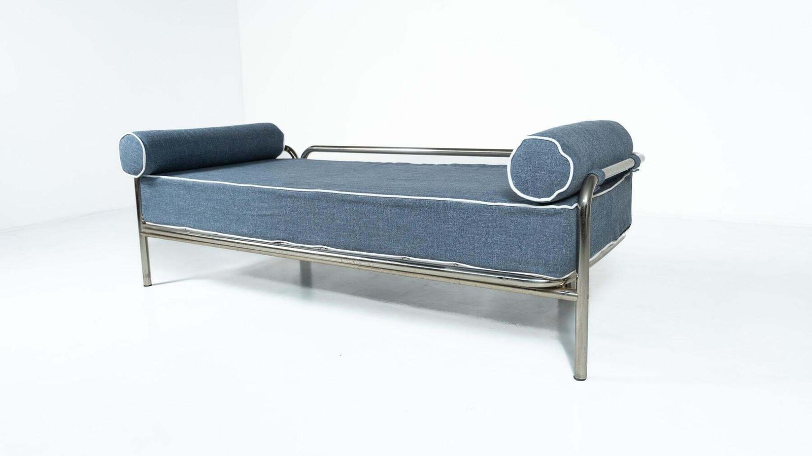 Locus Solus Daybed By Gae Aulenti For Production, Italy, 1965 photo 7671.0