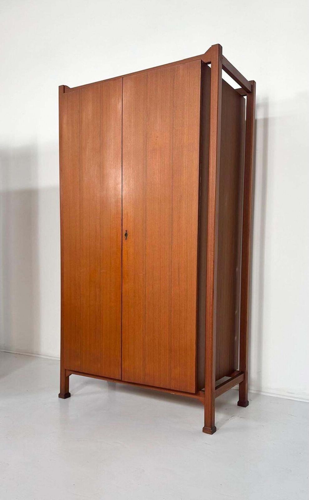 Mid Century Pair Of Wardrobes, Italy, 1960s photo 6111.0