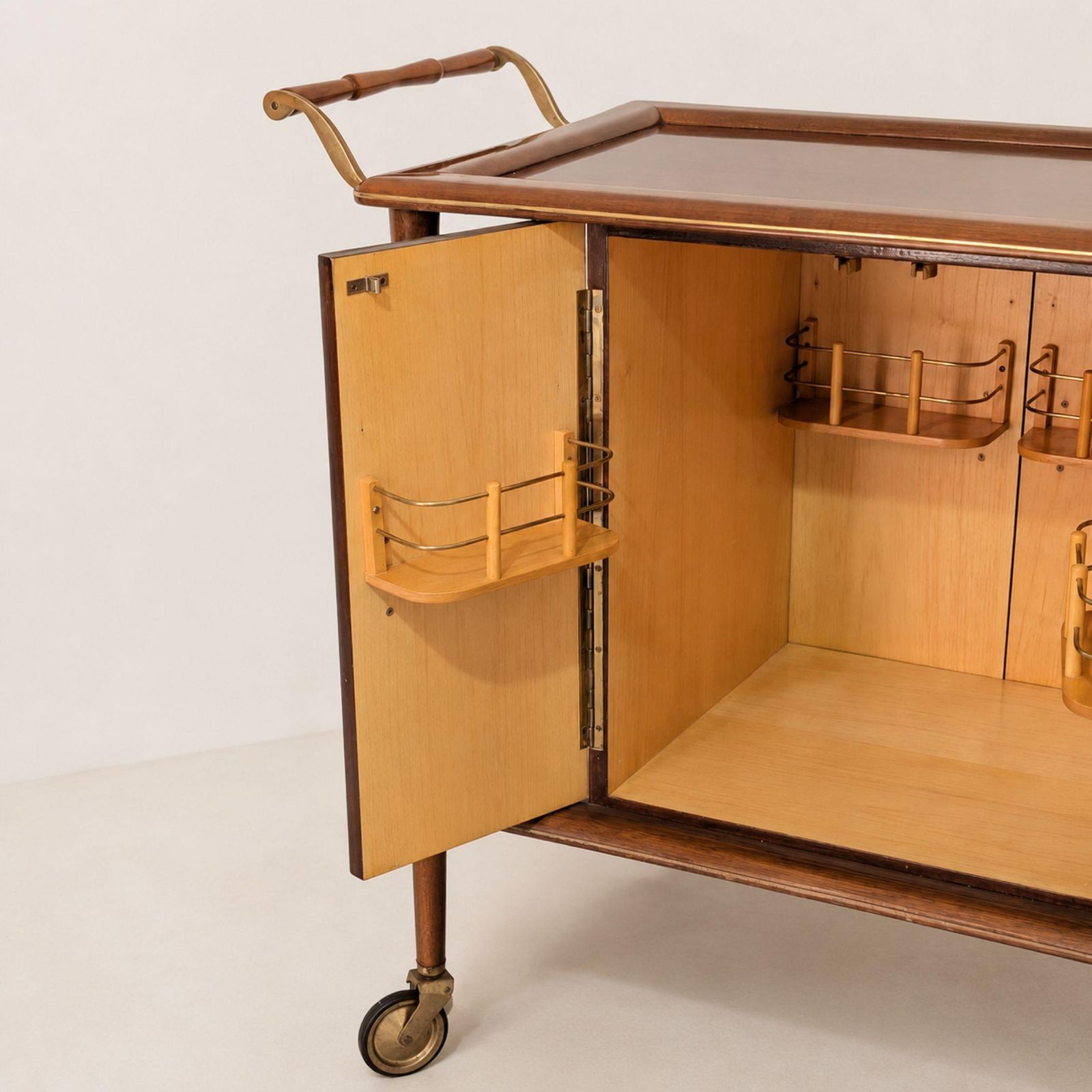 Italian Mid Century Modern Bar Cart Wood Brass Trolley Bar Attributed Ico Parisi photo Furniture