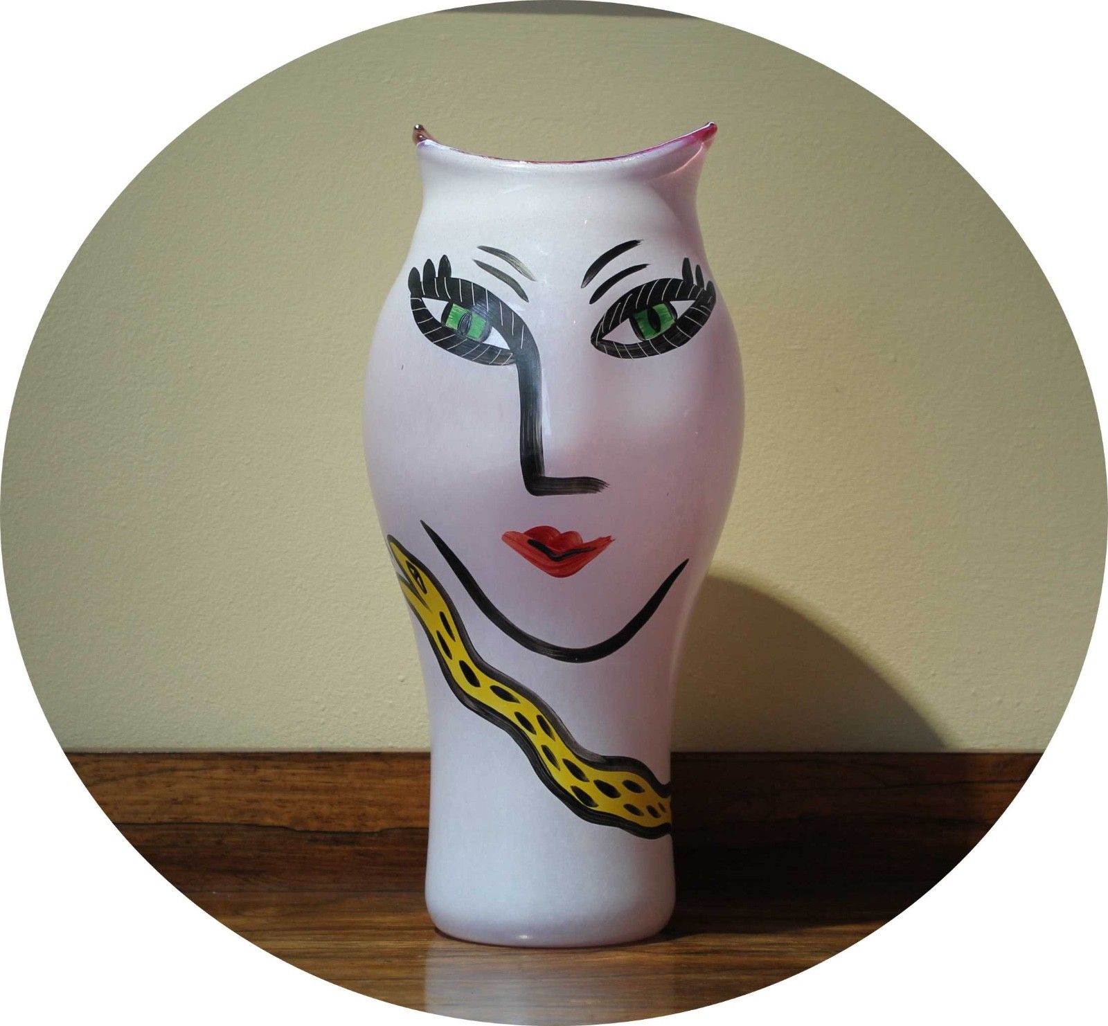 Kosta Boda “Open Minds” Vase By Ulrica Hydman Vallien – Signed Art Glass photo furniture