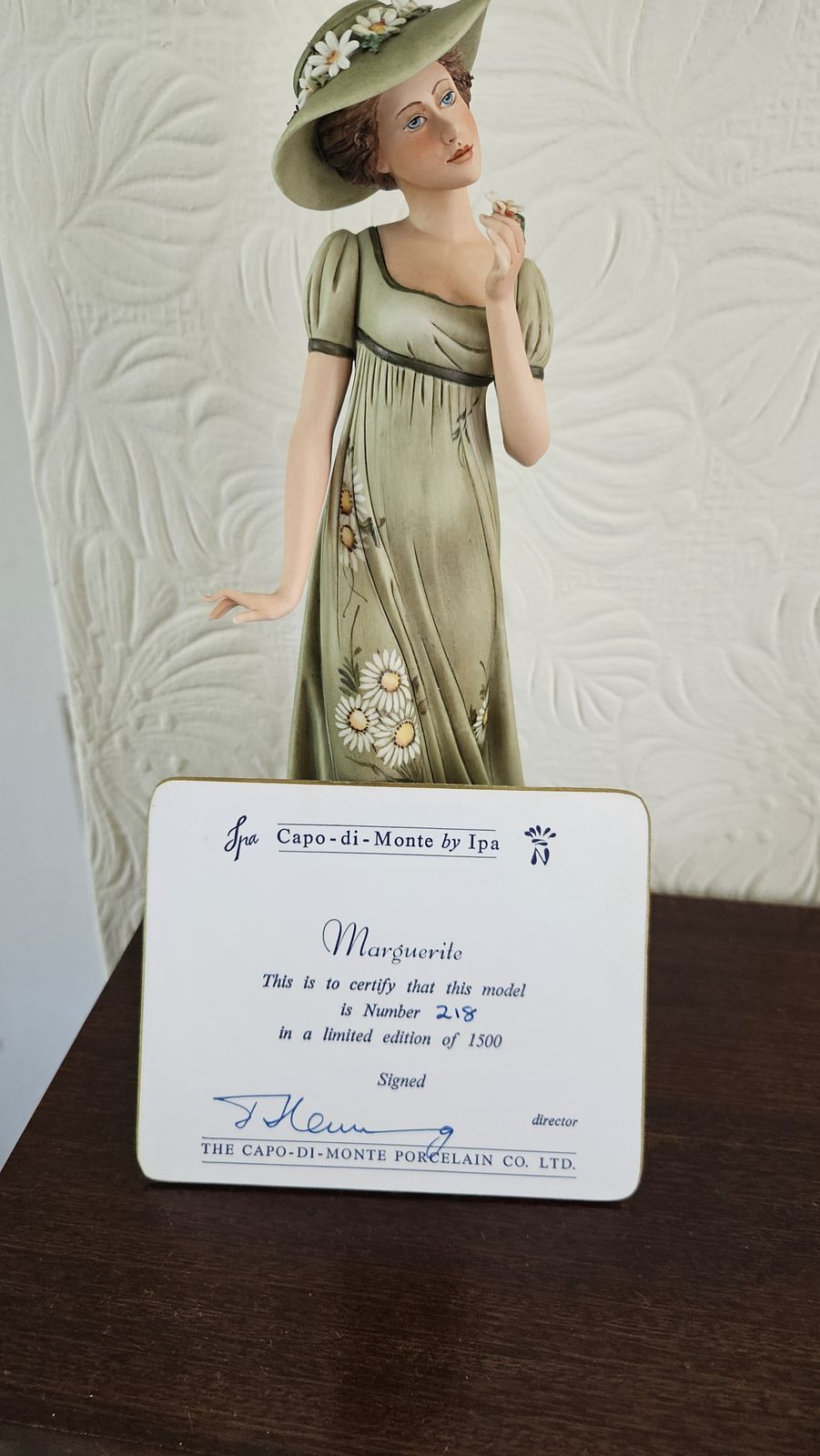 Elegant Capodimonte 'Marguerite' Porcelain Figurine By Jpa   World Limited Edition 218/1500 (With Certificate) photo furniture