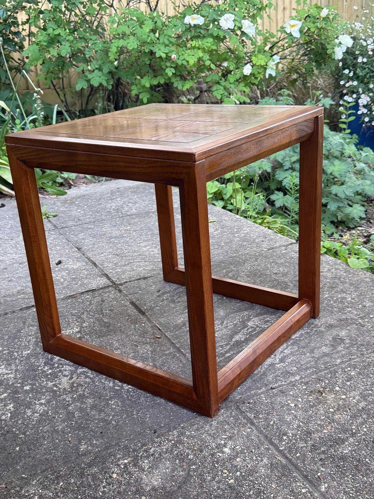 Furniture Rare Vintage G Plan Geometric Side Table Mid Century Modern Nesting Table Retro Oak Occasional Table M photo