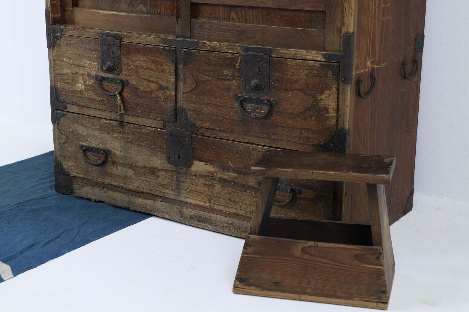 photo furniture Antique Japanese Keyaki Choba Dansu Merchant's Chest From Yonezawa