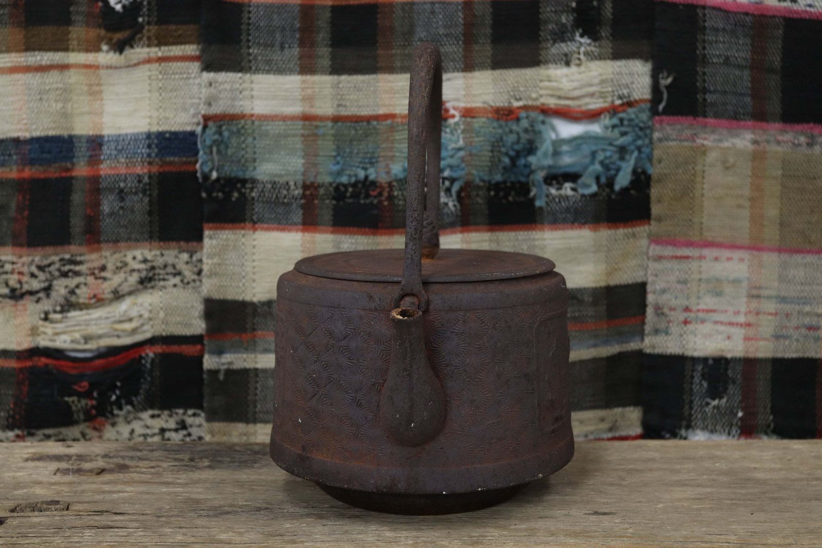 Japanese Meiji Period Iron Tetsubin Kettle With Crane And Tortoise Details (2) photo for sale