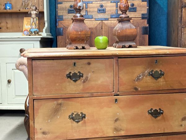 A Charming Antique Pine Chest Of Drawers photo furniture